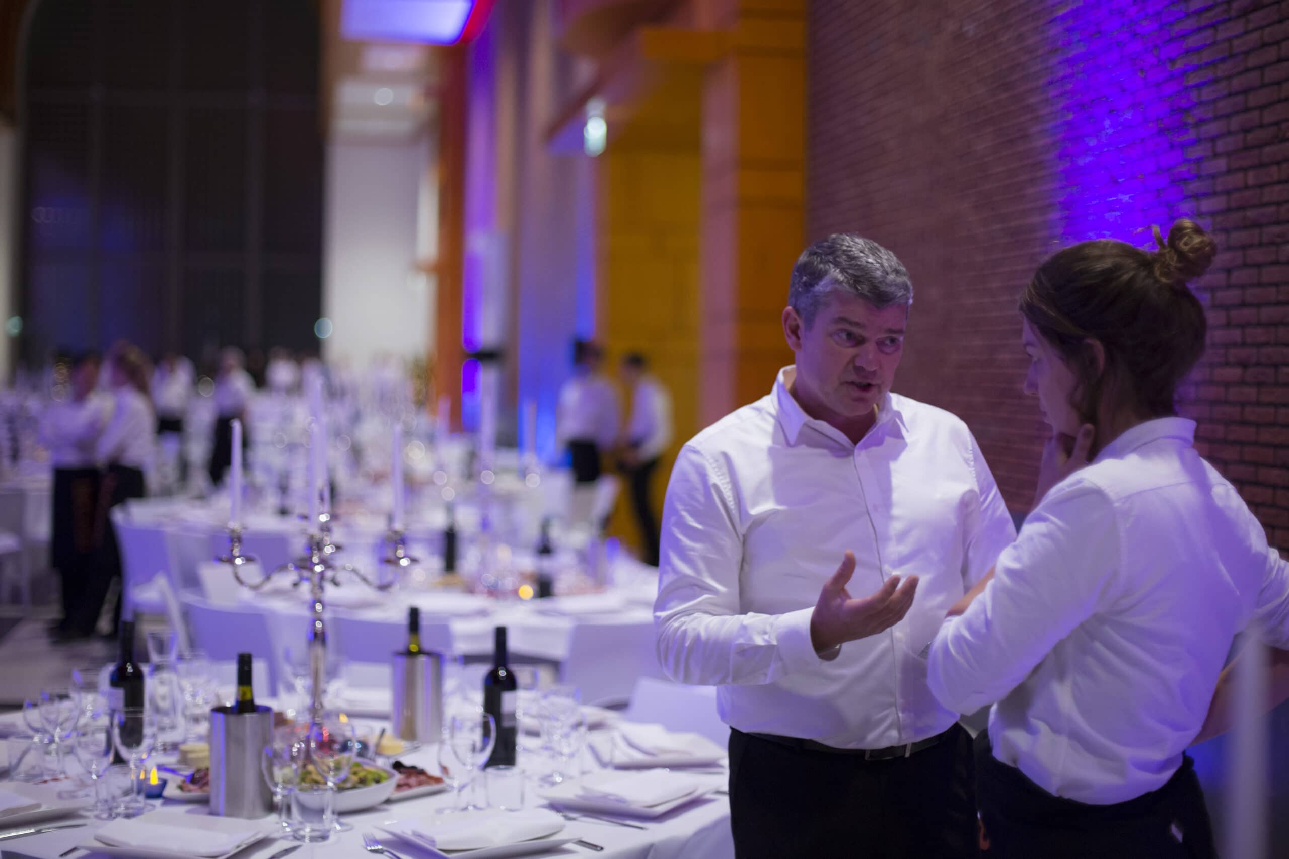 Partymanger diner Louwman
