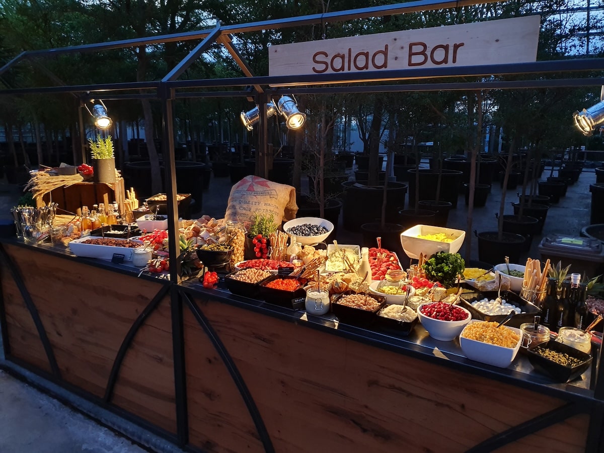 saladbar-front